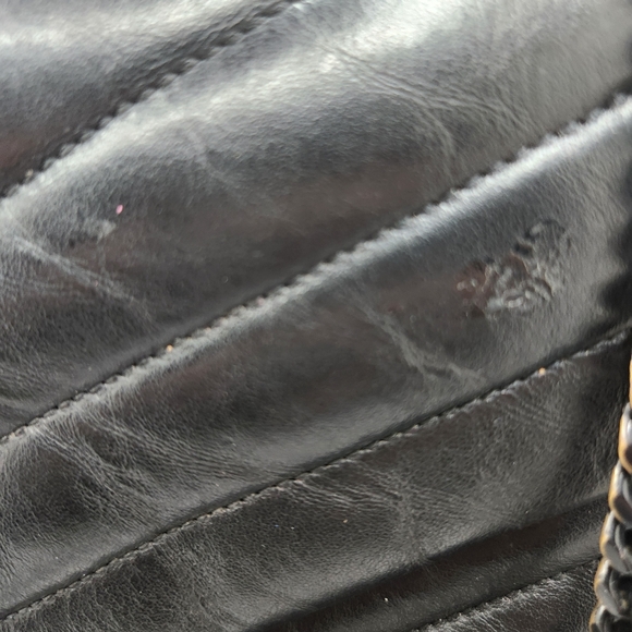 Saint Laurent Loulou Matelasse Shoulder Bag Medium Black Leather - Picture 5 of 15